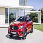 Դ Mercedes-Benz GLE Coupe ͡ BMW X6